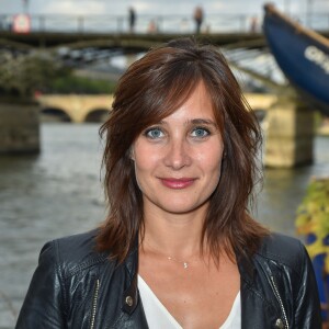 Exclusif - Julie de Bona - Soirée "Fête des fictions de France 3" à la péniche La Balle au Bond au port des Saints-Pères à Paris, le 4 juillet 2016. © Lionel Urman/Bestimage