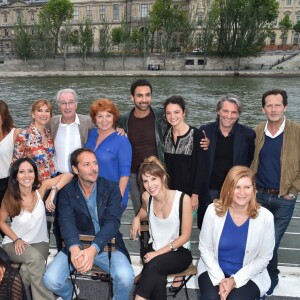 Exclusif - Fred Bianconi, Corinne Touzet, Stéphan Guérin-Tillié, Julie de Bona, Florence Pernel, Bernard Le Coq, Véronique Genest, Joakim Latzko, Pauline Bression, Yvan Le Bolloc'h, Emmanuel Patron, Sandy Lewis Godefroy, Fabienne Carat, Jean-Charles Chagachbanian, Léa François, Dana Hastier (patronne de France 3), Anne Holmes (directrice de la fiction de France 3) - Soirée "Fête des fictions de France 3" à la péniche La Balle au Bond au port des Saints-Pères à Paris, le 4 juillet 2016. © Lionel Urman/Bestimage