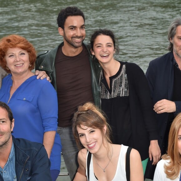 Exclusif - Bernard Le Coq, Véronique Genest, Joakim Latzko, Pauline Bression, Yvan Le Bolloc'h, Emmanuel Patron, Jean-Charles Chagachbanian, Léa François, Dana Hastier (patronne de France 3) - Soirée "Fête des fictions de France 3" à la péniche La Balle au Bond au port des Saints-Pères à Paris, le 4 juillet 2016. © Lionel Urman/Bestimage