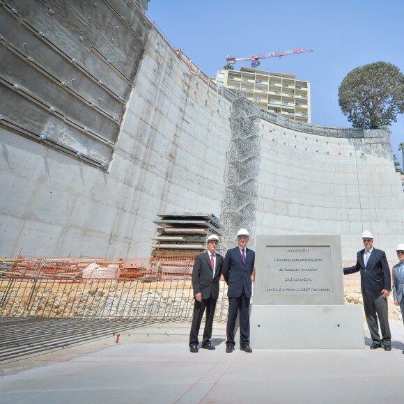 Exclusif - Le prince Albert II de Monaco à la pose de la première pierre de l'ensemble immobiler "One Monte Carlo" à Monaco le 5 juillet 2016