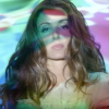 La chanteuse Jenifer dans le clip "Paradis Secret"