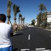 De nombreux journalistes présents à Nice pour couvrir l'attentat, le 15 juillet 2016