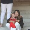 Emma Rhys-Jones, la compagne de Gareth Bale, avait amené leurs filles Alba Violet (3 ans) et Nava Valentina (née en mars) lors de l'Euro 2016 disputé par le Pays de Galles (ici : le 25 juin 2016, contre l'Irlande du Nord). Le 16 juillet 2016, jour de ses 27 ans, Gareth a demandé Emma en mariage.