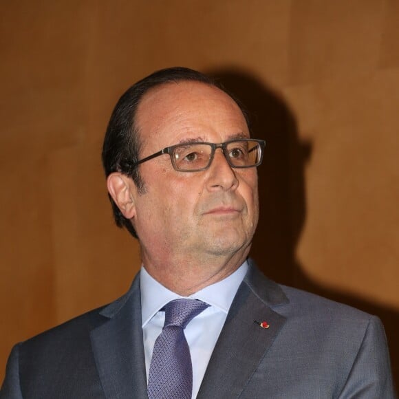 Le président de la République François Hollande lors de l'inauguration de l'exposition "Jacques Chirac ou le dialogue des cultures" au musée du quai Branly à Paris, le 20 juin 2016. © Jérôme Dominé/Pool/Bestimage