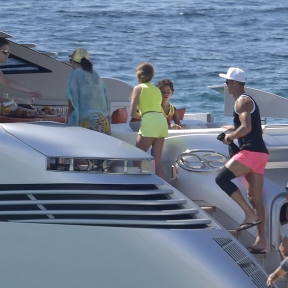 Cristiano Ronaldo en vacances en famille à Ibiza le 17 juillet 2016.