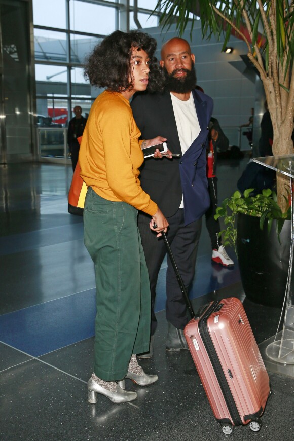 Solange Knowles et son mari Alan Ferguson à l'aéroport de New York le 3 mai 2016.