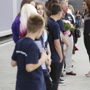 Le prince William, duc de Cambridge et Catherine Kate Middleton, la duchesse de Cambridge arrivent à Portsmouth pour rencontrer l'équipe du Land Rover Bar team qui participe à L'america's cup à Portsmouth, le 24 juillet 2016