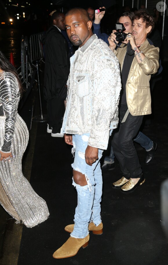 Kanye West et Steven Klein à l'issue du MET Gala à New York le 2 mai 2016.