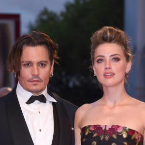 Johnny Depp (habillé en Ralph Lauren) et sa femme Amber Heard - Tapis rouge du film "A Danish Girl" lors du 72e festival du film de Venise (la Mostra), le 5 septembre 2015.