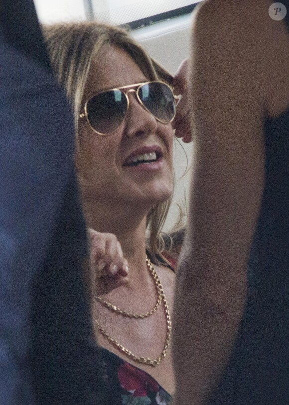 Exclusif - Jennifer Aniston sur un yacht à Amalfi. Italie, le 21 juillet 2016.