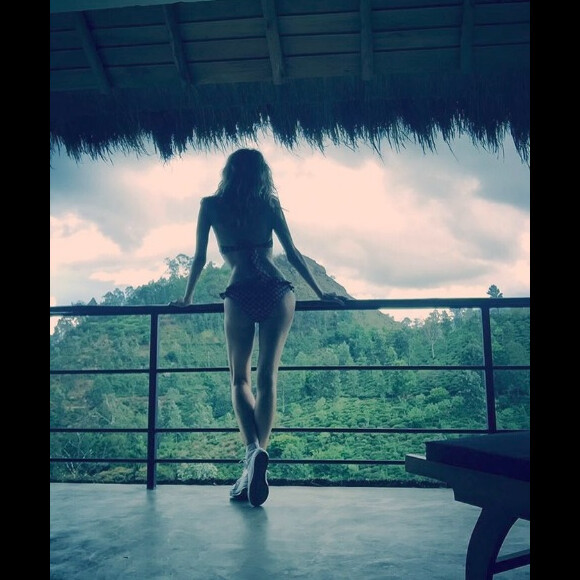 Diane Kruger se dévoile sexy en maillot de bain sur une photo publiée sur Instagram le 27 juillet 2016