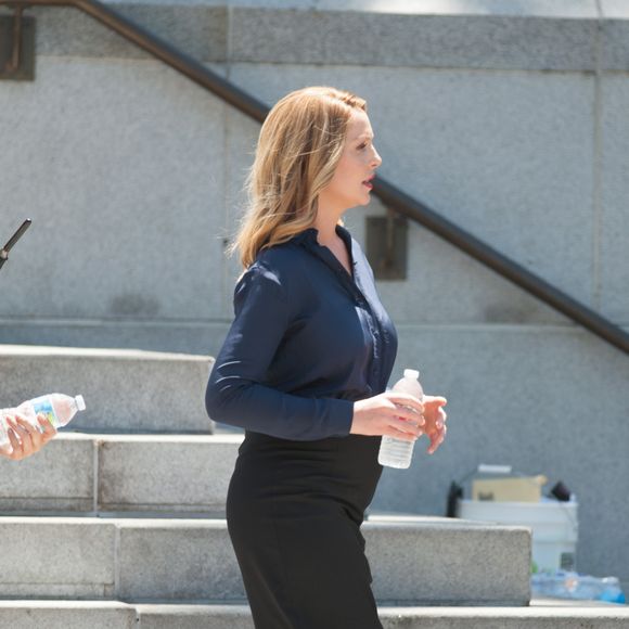 Katherine Heigl enceinte sur le tournage de la série "Doubt" à Los Angeles le 26 juillet 2016.