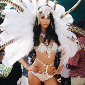 Le top model Chanel Iman - Parade du festival Crop Over 2016 à Saint James. La Barbade, août 2016.