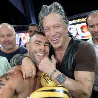 Mickey Rourke : Combat de boxe VIP face à Vincent Lagaf' et Bernard Montiel