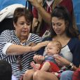  Michael Phelps a remporté sous les yeux de sa mère Debbie Phelps, sa fiancée Nicole Johnson et leur fils de 3 mois, Boomer, la médaille d'or du 4x100 m nage libre avec le relais américain le 7 août 2016 aux Jeux olympiques de Rio de Janeiro. © Lionel Hahn/ABACAPRESS.COM 