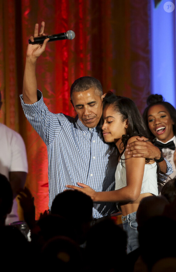 Barack Obama et Malia, lors des 18 ans de la jeune fille à  Washington, le 4 juillet 2016