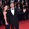 Mel Gibson et sa compagne Rosalind Ross lors de la Montée des marches de la cérémonie de clôture du 69ème Festival International du Film de Cannes. Le 22 mai 2016. © Giancarlo Gorassini/Bestimage