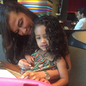 Nia Guzman et sa fille Royalty