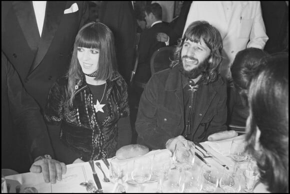 Ringo Starr et sa première femme Maureen (née Cox) lors d'un dîner après le Grand Prix de F1 de Monaco le 23 mai 1971