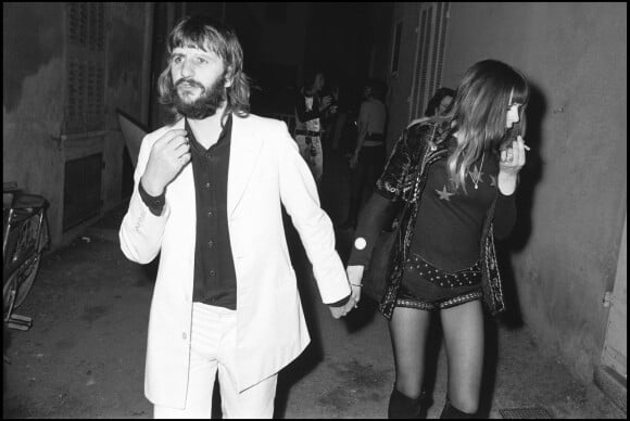 Ringo Starr et sa première femme Maureen (née Cox) lors du mariage de Mick Jagger et Bianca à Saint-Tropez en mai 1971