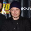 Le groupe 3 Doors Down lors du concert "Z100 Jingle Ball" organisé au Madison Square Garden à New York le 11 décembre 2003. Matt Roberts est le deuxième artiste en partant de la droite.