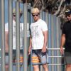 Justin Timberlake et sa femme Jessica Biel se promènent avec leur fils Silas Randall Timberlake à Malibu, le 7 août 2016