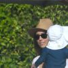 Justin Timberlake et sa femme Jessica Biel se promènent avec leur fils Silas Randall Timberlake à Malibu, le 7 août 2016