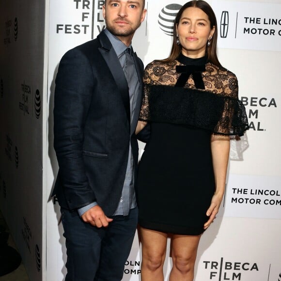 Justin Timberlake et sa femme Jessica Biel lors de la première "The Devil and the Deep Blue Sea" pendant le Festival du Film de TriBeCa 2016 au John Zuccotti Theater à New York, le 14 avril 2016.