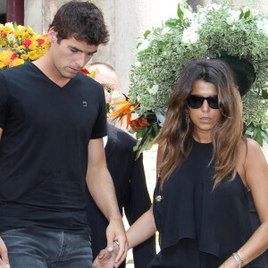 Karine Ferri et Yoann Gourcuff - A Cannes, les sportifs rendent un dernier hommage à Tiburce Garou le 10 juillet 2015.