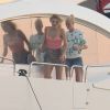 Exclusif - Les mannequins Cara et Poppy Delevingne en vacances à bord d'un yatch avec des amis à Ibiza le 20 août 2016.