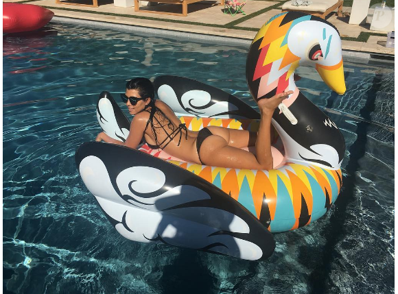 Kourtney Kardashian a publié une photo d'elle torride en bikini, sur sa page Instagram au mois d'août 2016