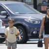 Exclusif - Kourtney Kardashian accompagne ses enfants kids Mason et Penelope à un cours de danse à Woodland Hills le 6 aout 2016.