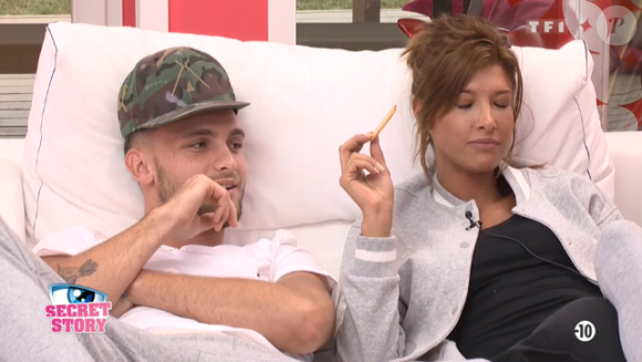 Bastien joue à un jeu dangereux dans "Secret Story 10", le 4 septembre 2016.