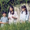 Portrait officiel du prince Hisahito du Japon, fils du prince Fumihito d'Akishino, avec ses soeurs la princesse Kako et la princesse Mako à l'occasion de son 10e anniversaire le 6 septembre 2016, photographié le 10 août 2016 dans le jardin et la rizière du domicile familial sur le domaine du palais d'Akasaka à Tokyo. © Cour impériale du Japon via BestImage