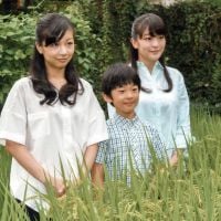 Hisahito d'Akishino a 10 ans : Le petit prince dans la rizière avec ses soeurs