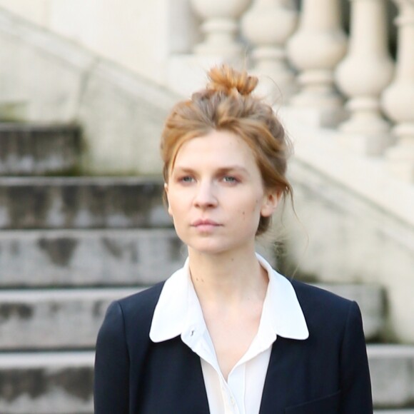 Clémence Poésy - People à la sortie du défilé de mode Chloé collection prêt-à-porter Automne Hiver 2016/2017 lors de la fashion week à Paris, le 3 mars 2016. © CVS/Veeren/Bestimage