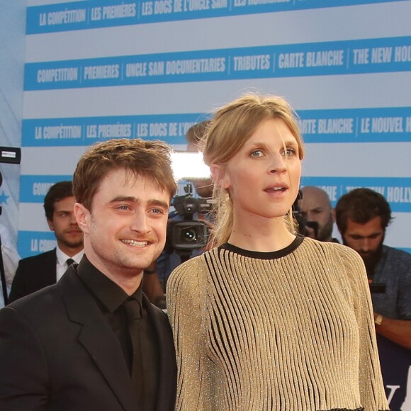 Clémence Poésy, enceinte, arrive à l'hommage à Daniel Radcliffe lors du 42ème festival du film américain de Deauville le 9 septembre 2016. © Denis Guignebourg / Bestimage  Pregnant Clemence Poesy attend to Daniel Radcliffe tribute at 42th American film festival in Deauville, France on september 9th, 201609/09/2016 - Deauville