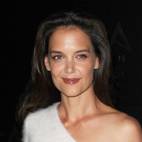 Katie Holmes arrive pour l'inauguration du restaurant "Avra Madison" à New York, le 8 septembre 2016.