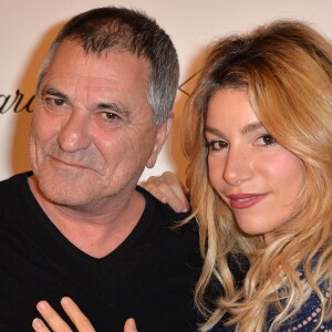 Jean-Marie Bigard et sa femme Lola Marois - Avant première du film "Un + Une" de Claude Lelouch à l'UGC Normandie à Paris le 23 novembre 2015.