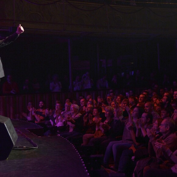 Exclusif - Spectacle de Jean-Marie Bigard "Nous les femmes" au théâtre des Folies Bergère à Paris le 22 novembre 2015. © Coadic Guirec / Bestimage