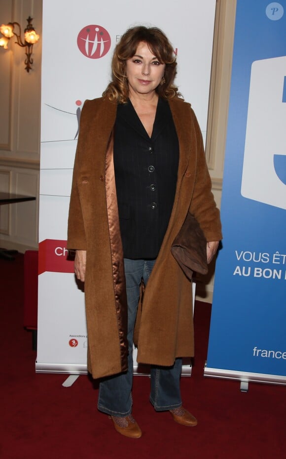 Exclusif - Julie Arnold au spectacle "Elles se croient toutes Joly" en hommage à Sylvie Joly, mis en scène par Pierre Palmade, au théâtre de Paris dans le 9ème arrondissement à Paris, le 26 octobre 2015