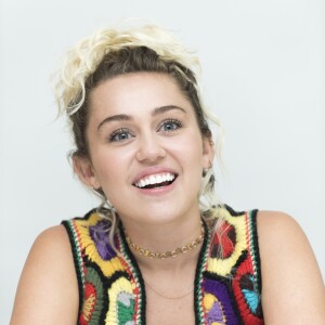 Miley Cyrus en conférence de presse pour la série tv "Crisis in Six Scenes" à l'hôtel Four Seasons de Beverly Hills, le 7 septembre 2016.