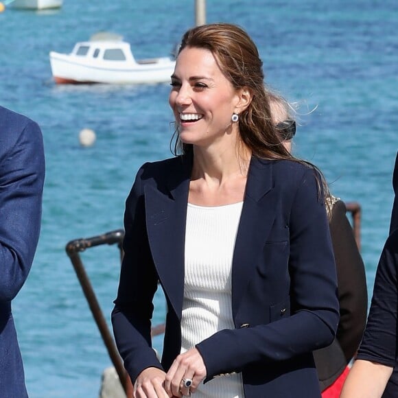 La duchesse Catherine de Cambridge lookée à la coule le 2 septembre 2016 pour une courte visite dans les Îles Scilly.