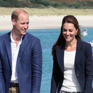 La duchesse Catherine de Cambridge lookée à la coule le 2 septembre 2016 pour une courte visite dans les Îles Scilly.