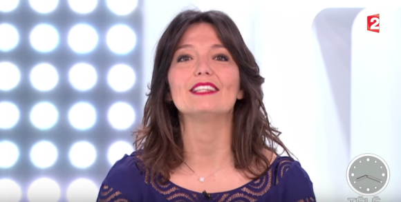 Carinne Teys­san­dier dans "Télématin" sur France 2. 2015.