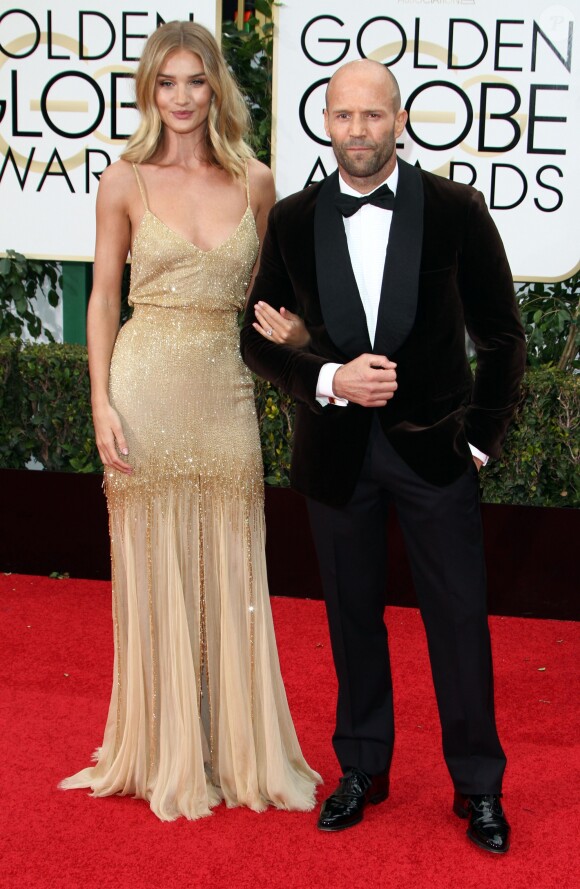 Jason Statham et sa fiancée Rosie Huntington-Whiteley à La 73ème cérémonie annuelle des Golden Globe Awards à Beverly Hills, le 10 janvier 2016.