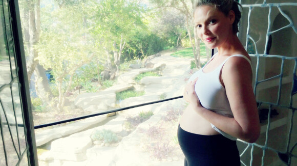Katherine Heigl, enceinte pour la première fois, attend son troisième enfant pour le début de l'année 2017 (septembre 2016).