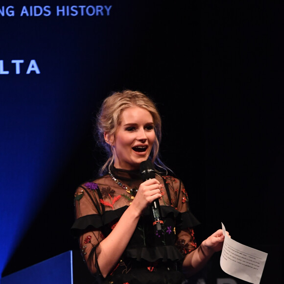 Lottie Moss lors de la vente aux enchères de l'AmfAR à Milan en Italie, le 24 septembre 2016