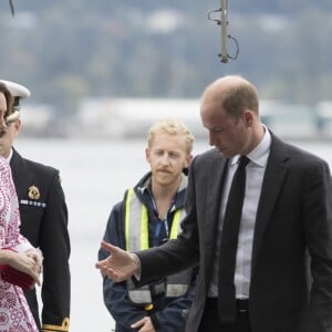 Le prince William et Kate Middleton, duc et duchesse de Cambridge, sont arrivés à Vancouver en hydravion le 25 septembre 2016 pour le deuxième jour de leur visite officielle au Canada.