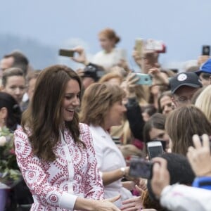 Le prince William et Kate Middleton, duc et duchesse de Cambridge, sont arrivés à Vancouver le 25 septembre 2016 pour le deuxième jour de leur visite officielle au Canada.